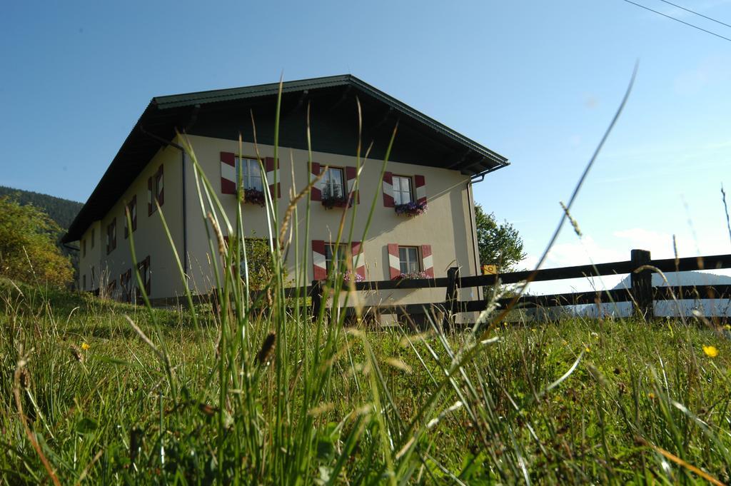 Hotel Jufa St. Martin Sankt Martin am Tennengebirge Exterior foto